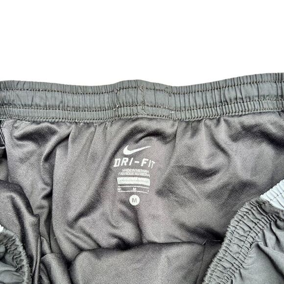 NIKE Dri-Fit Pink & Black Running Shorts Size Medium - Picture 4 of 4